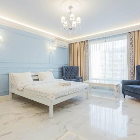 Роскошная 3К Квартира 120М2 На Набережной В Жк Obolon Residentsic Kyiv Exterior photo